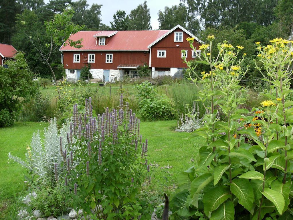 Finas Torpgard B&K Bed and Breakfast Gällinge Esterno foto